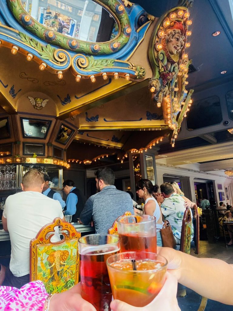 Carousel Bar rotating bar in New Orleans